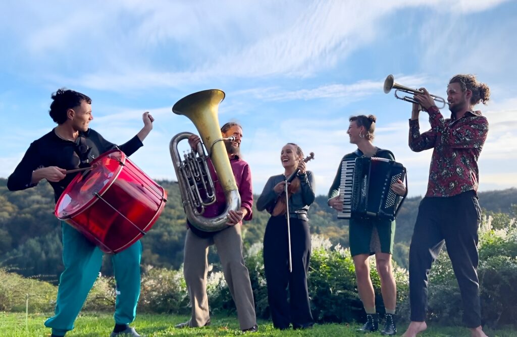  ISTRATI & THE BALKAN QUEST
